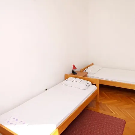 Apartamento 6057b *