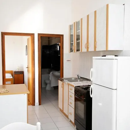 6057b Baška Voda